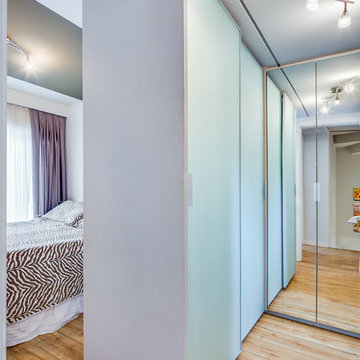 Three floors and criative storage spaces