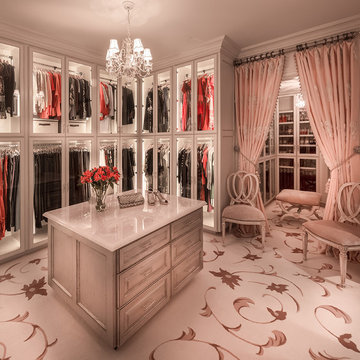 Traditional Closet