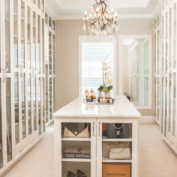 TRADITIONAL CUSTOM ESTATE IN KEENES POINTE