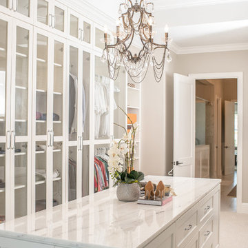 TRADITIONAL CUSTOM ESTATE IN KEENES POINTE