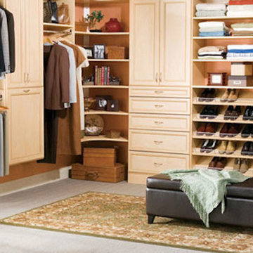 Traditional Master Closet and Dressing Area