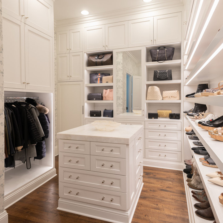 Wardrobe Design Ideas, Inspiration & Images - January 2023 | Houzz IN