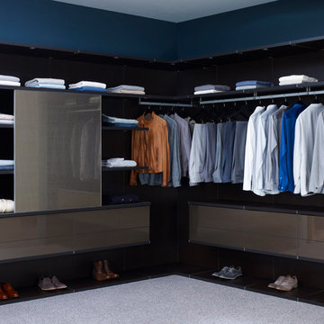 walk in closet