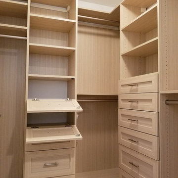 WALK-IN CLOSET DESIGNED AND INSTALLED IN JERSEY CITY
