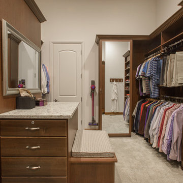 Walk-In Closet Organizers