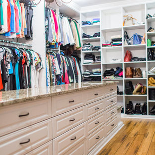 Walk-In Closet Organizers