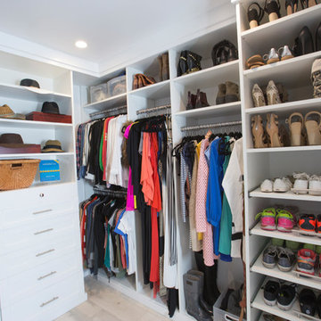Walk-In Closet Organizers