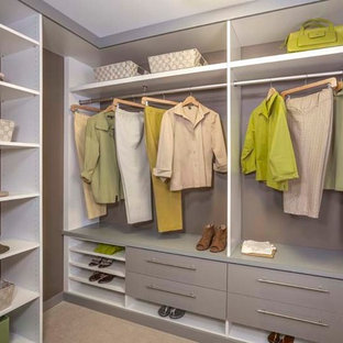 Walk-In Closet Organizers