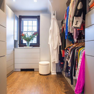 Walk-In Closet, Private Residence, Mono, ON