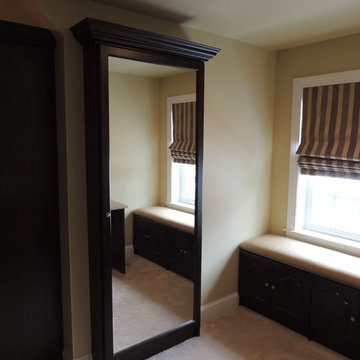 Walk in Closet with Bench Seats