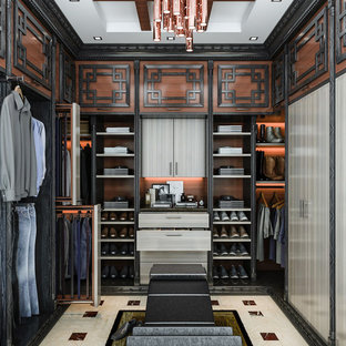 Walk-In Closets