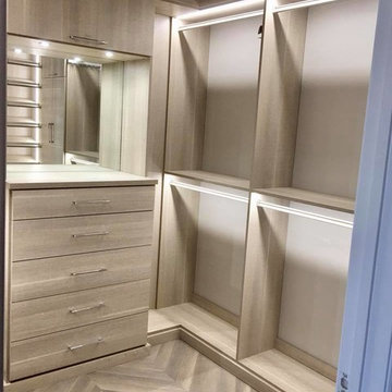 Walk-in Closets