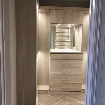 Walk-in Closets