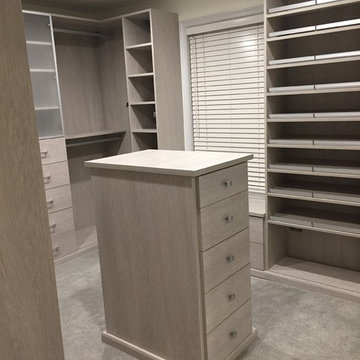 Walk-In Closets with an Island