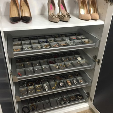 Walk-In Closets with Shoe Storage
