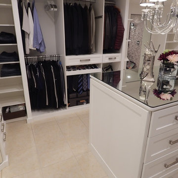 White Mirrored Walk In
