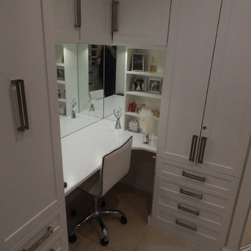 White Mirrored Walk In