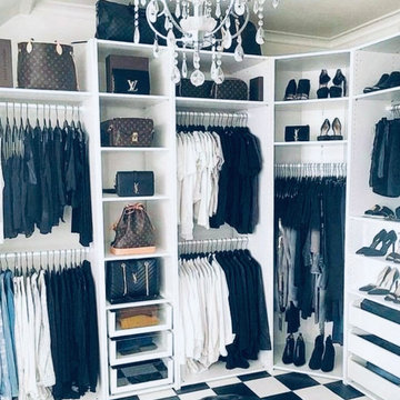 Women's Closet