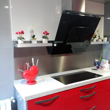 Cocina lacada roja alto brillo