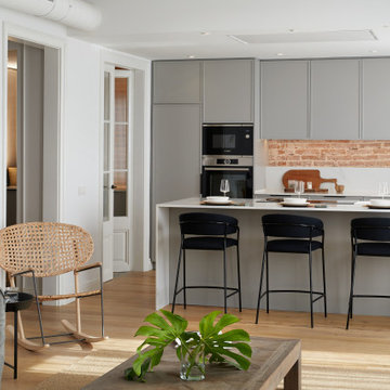 La cocina desde el comedor