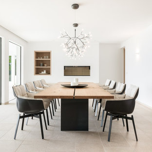 Ejemplo de comedor contemporáneo, grande, con paredes blancas y suelo beige