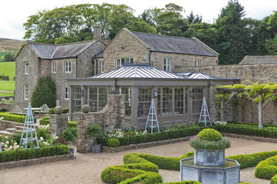 Vale Garden Houses - Grantham, Lincolnshire, UK NG31 9SJ | Houzz