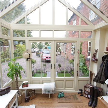 Entrance Porch / Small Conservatory