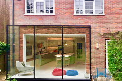 Contemporary conservatory in London.