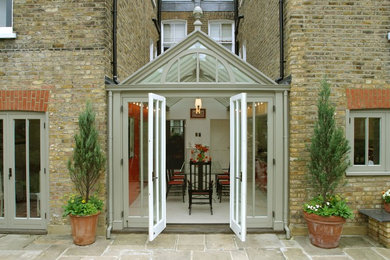 Contemporary conservatory in London.