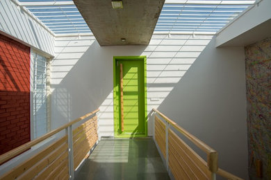 Alok Residence by Entorno Design