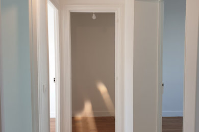 Cette image montre un couloir.