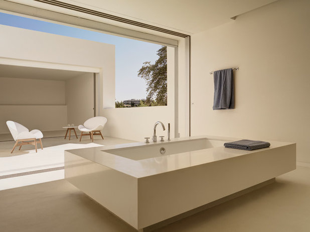 コンテンポラリー 浴室 by gus wustemann architects