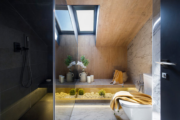 Contemporary Bathroom by Egue y Seta
