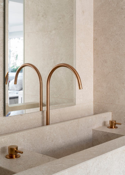コンテンポラリー 浴室 by Essencia arquitectura