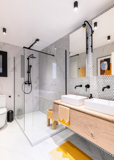 Contemporáneo Cuarto de baño by Le Sable Indigo Interiors