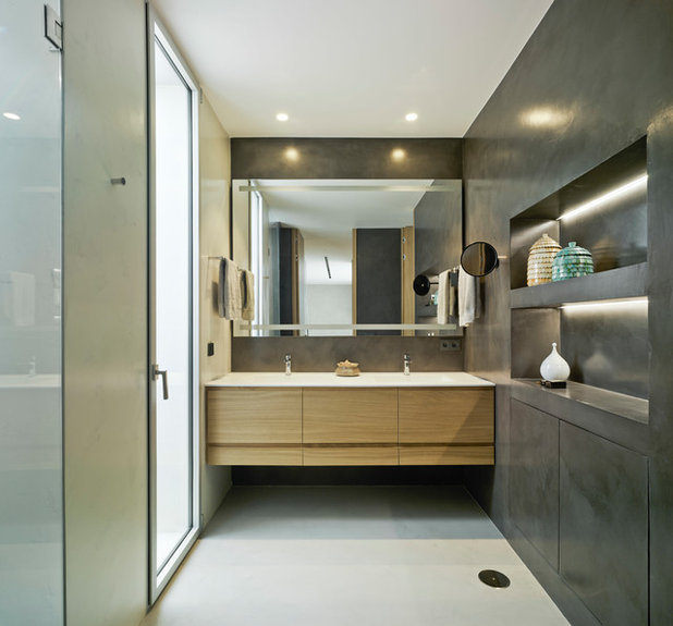 Moderno Cuarto de baño by Tomás Amat Estudio de Arquitectura, Pablo Belda +