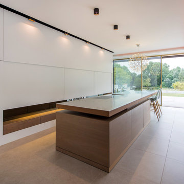 aménagement ,plafonds travaillés ,luminaires, cuisine haut de gamme