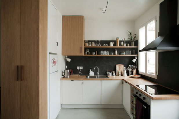 Contemporary Kitchen by Atelier La Serre