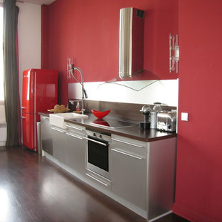 75 Beautiful Red Kitchen With Wood Countertops Pictures Ideas September 2021 Houzz