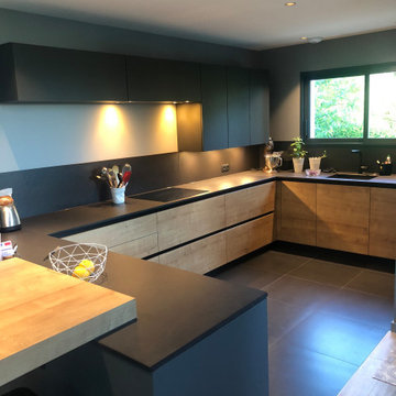Cuisine Bois avec Plan de travail Dekton - Lyon 6