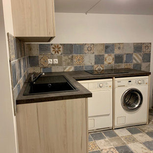 75 Beautiful Coastal Wallpaper Ceiling Kitchen Pictures Ideas April 21 Houzz