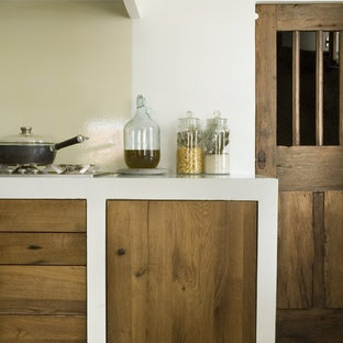 Immagine di una cucina country