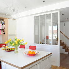 Contemporary Kitchen by Sylvain Perillat Architecte