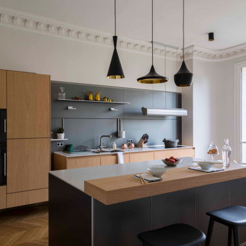 Un bel appartement avec vue sur la Tour Eiffel
