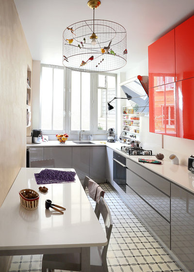 Contemporary Kitchen by Julie Nabucet Architectures
