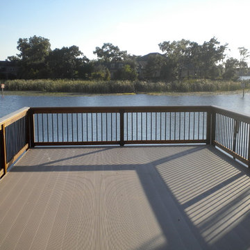 2 Story Deck