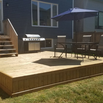 74' Custom Wood Fencing with a 14'x16' and 6'x10' Wood Deck