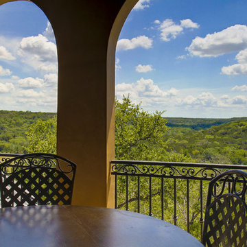 9801 Tree Bend Cove in Great Hills Austin
