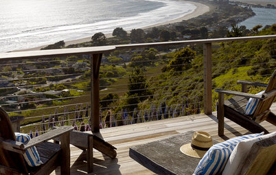 A Beach Weekender With Views That Wow