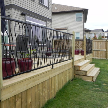 BENT railing design on a custom outdoor deck